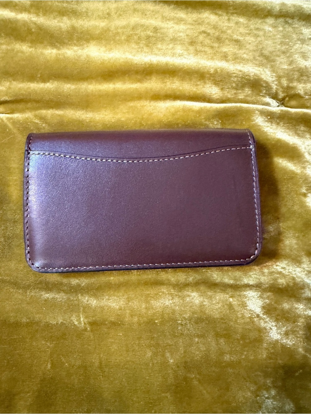 Coach Essential Slim Card Case - Picture 2 of 3